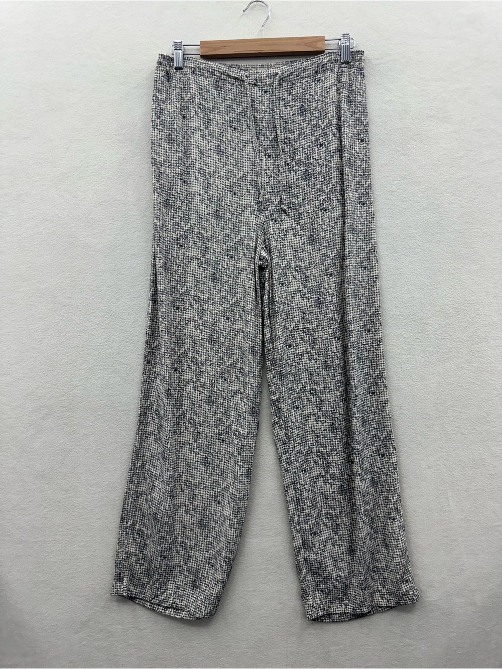 Innovation Sport Women’s Medium Pull On Drawstring Floral Pants